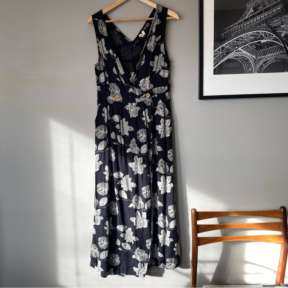 ROXY Floral Maxi Wrap Dress (M)